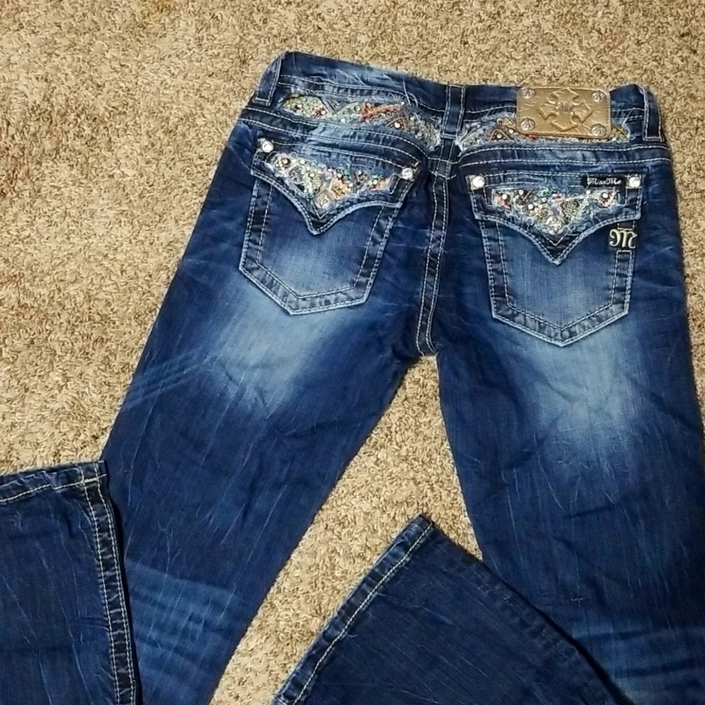 Buckle Miss Me jeans signature boot size 28 x 31